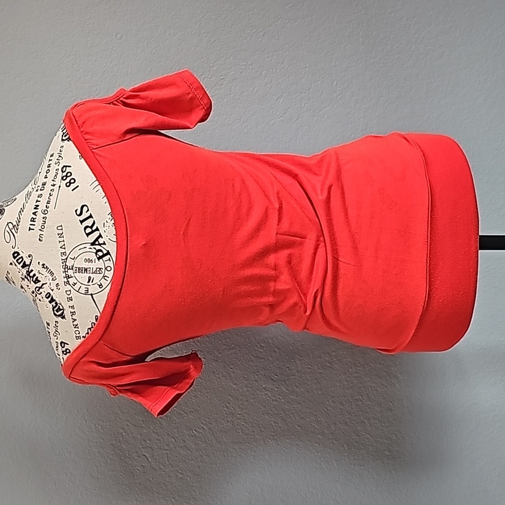 Woman's Cold-shoulder Top - Picture 11 of 16